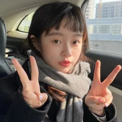 毕打自己人粤语